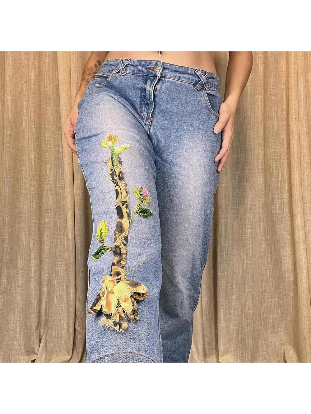 Y2K Cache Capri Jeans